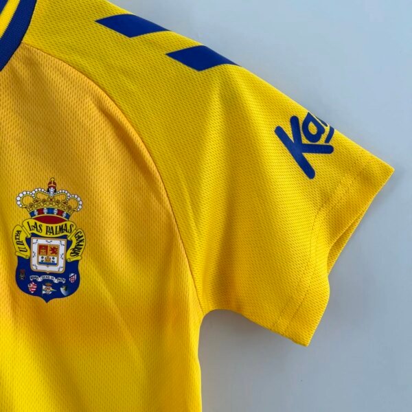 23-24 UD Las Palmas Home Kids Kit - Image 2