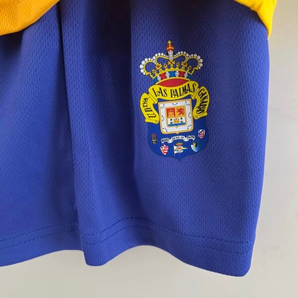 23-24 UD Las Palmas Home Kids Kit - Image 5