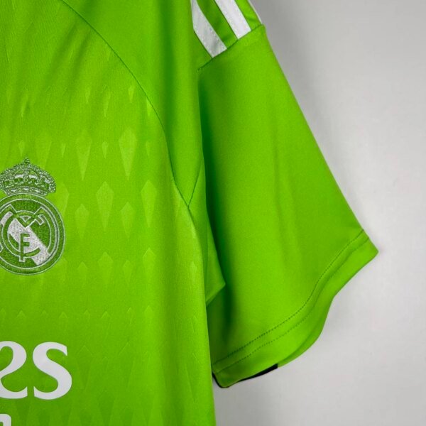 23-24 Real Madrid Goalkeeper Green Fans Jersey - Image 6