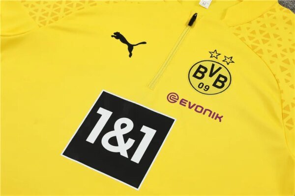 23-24 Borussia Dortmund Yellow Training Suit - Image 4