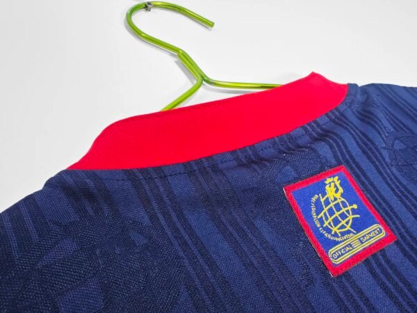 1996 Spain Away Retro Jersey - Image 4