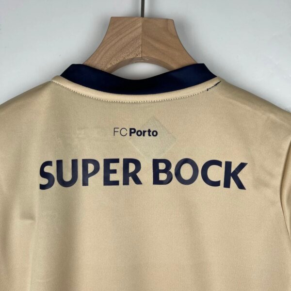 23-24 FC Porto Away Kid Kit - Image 7
