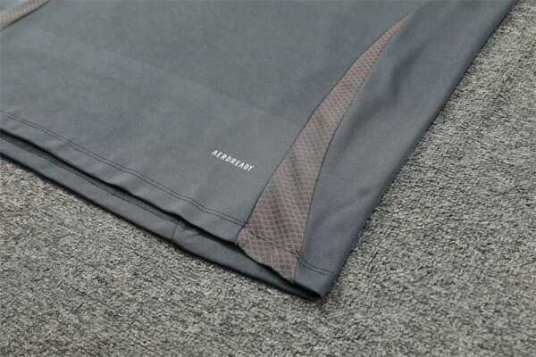 24-25 Real Madrid Training Suit - Image 5