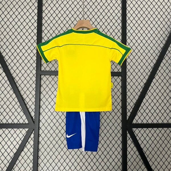 Retro1998 Brazil Home Kids Kit - Image 4