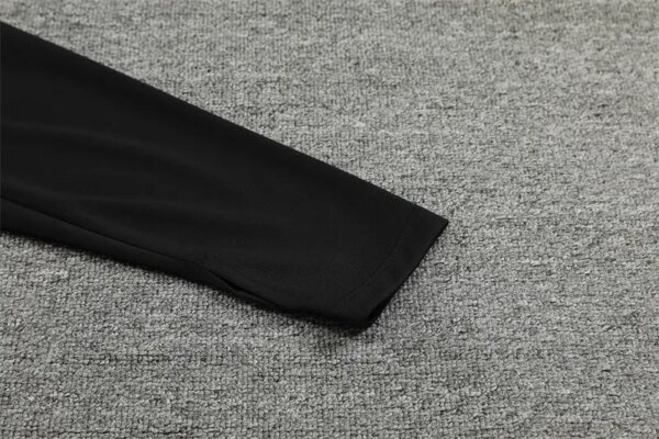 24-25 AC Milan Black Training Suit - Image 4