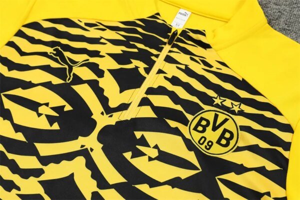 24-25 Borussia Dortmund Yellow Training Suit - Image 3