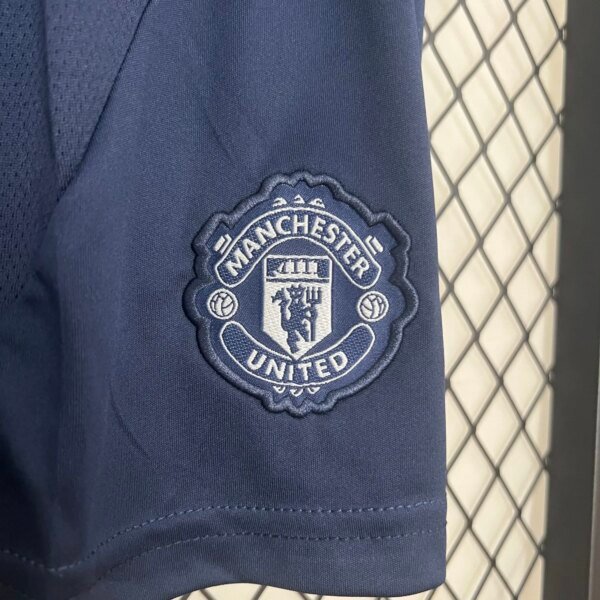 24-25 Manchester United Away Kid Kit - Image 4