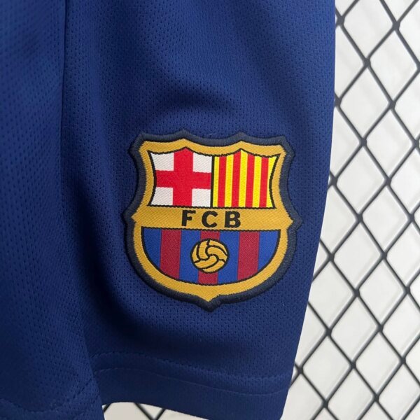Retro 13-14 Barcelona Home Kids Kit - Image 5