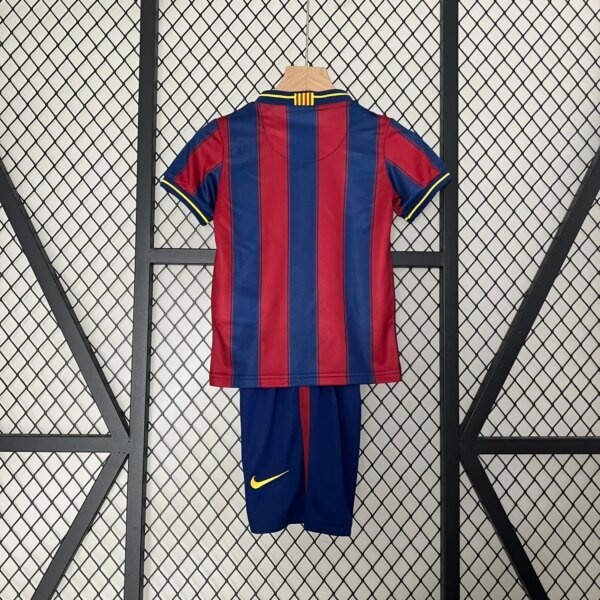 Retro 09-10 Barcelona Home Kids Kit - Image 5