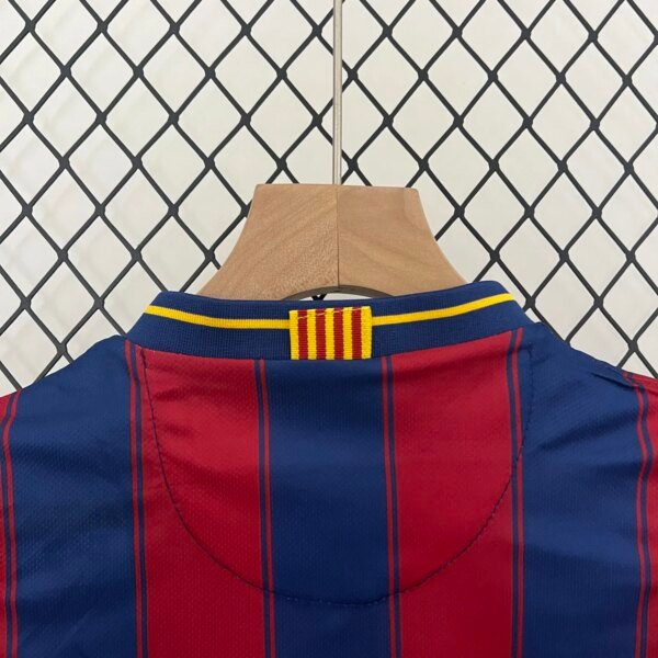Retro 09-10 Barcelona Home Kids Kit - Image 6