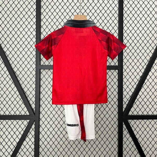 96-97 Manchester United Home Kids Kit - Image 4
