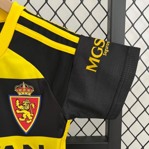 23-24 Real Zaragoza Away Kids Kit - Image 2