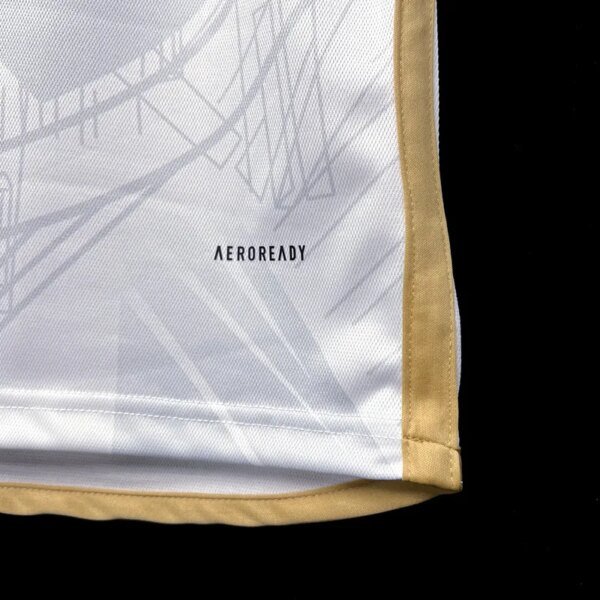 23-24 Real Madrid Special Fans Jersey - Image 5
