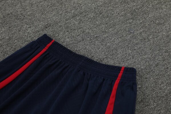 23-24 RB Leipzig Training Vest Suit - Image 7