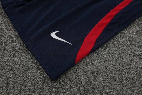 23-24 RB Leipzig Training Vest Suit - Image 9