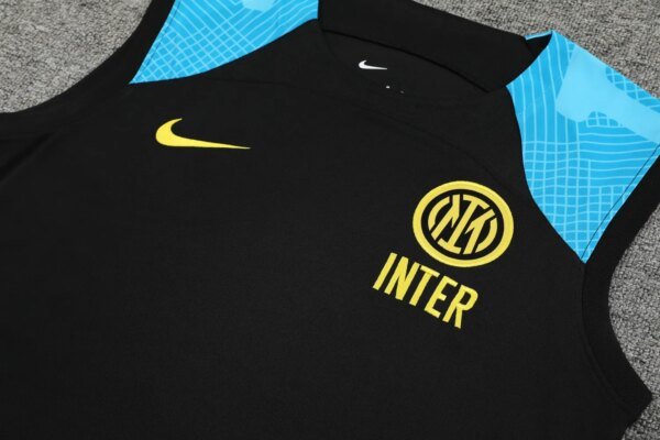 23-24 Inter Milan Training Vest Suit - Image 14