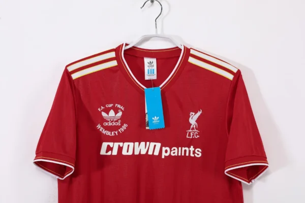 Liverpool Home Kit Retro 86-87 - Image 5