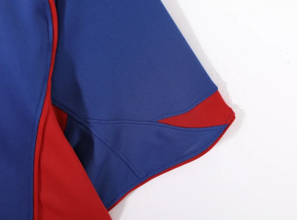 Barcelona Home Kit Retro 04-05 - Image 6