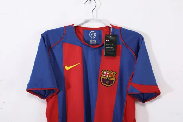 Barcelona Home Kit Retro 04-05 - Image 4