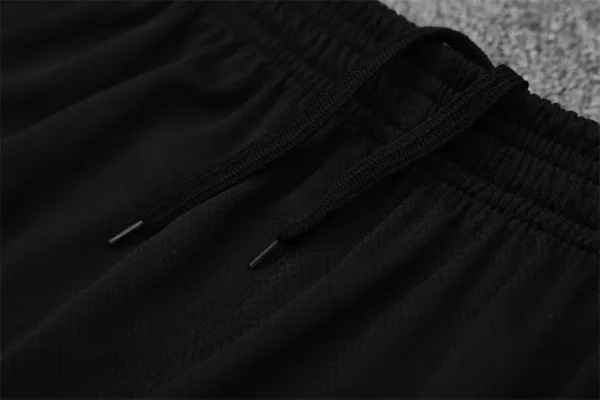 25-26 Bayern Munich Short Sleeve Training Suit - Image 15