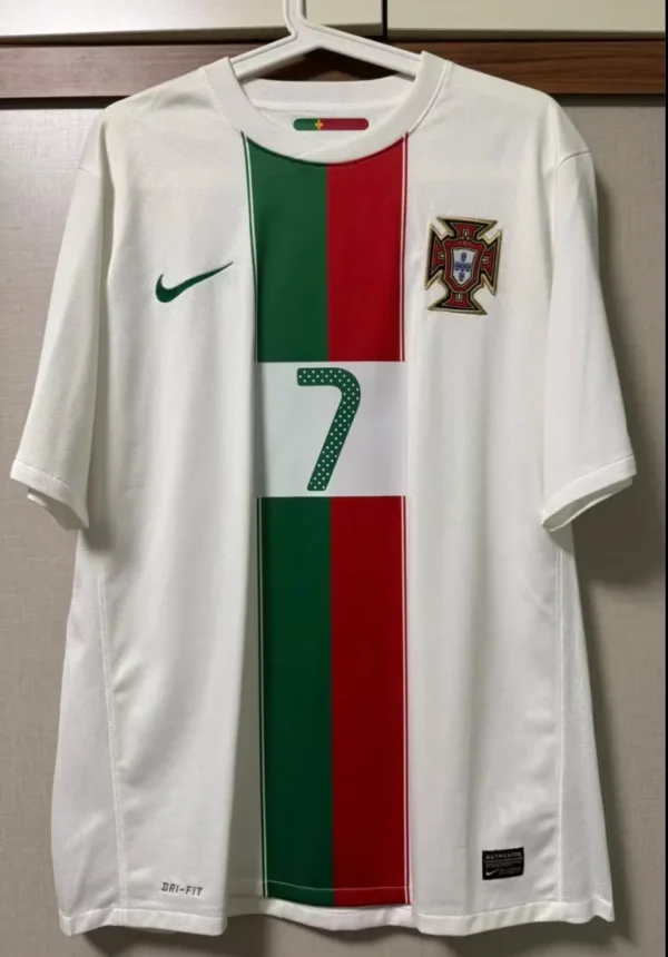 Portugal Away Kit Retro 2010 - Image 3
