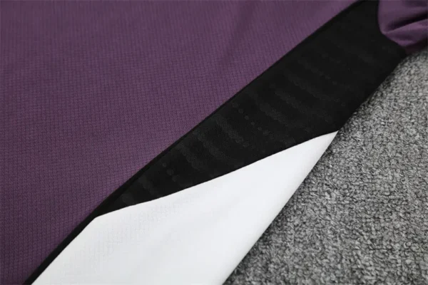 25-26 Manchester United Short Sleeve Training Suit - Image 10