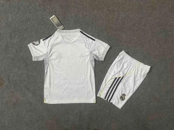 Real Madrid Home Kids Kit 25-26 - Image 2